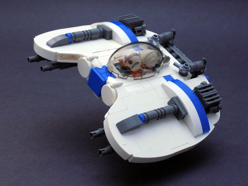 Illustration for article titled Redesigning Star Wars' Coolest Vehicles (Using LEGO)